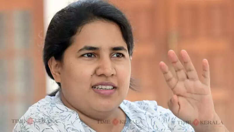 veena v