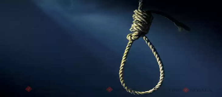 hanging 23